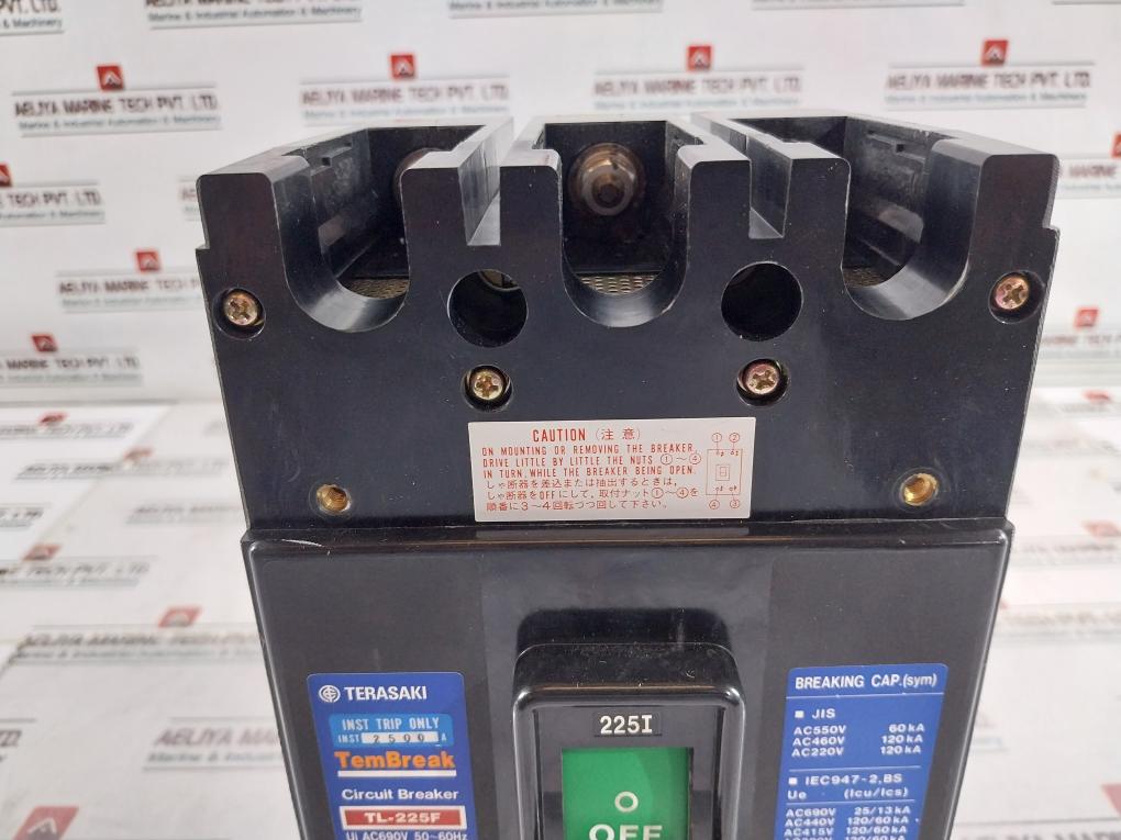 Terasaki Tl-225F 225A 3 Pole Current Limiting Circuit Breaker