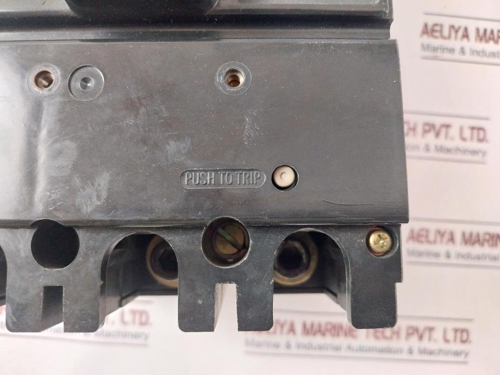 Terasaki Tl-225F Circuit Breaker 3 Pole Ac690V 50~60Hz