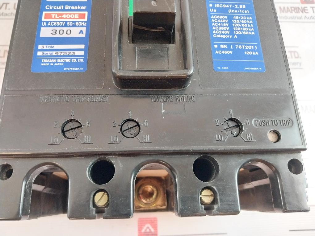 Terasaki Tl-400E Tembreak Circuit Breaker 3 Pole 300A