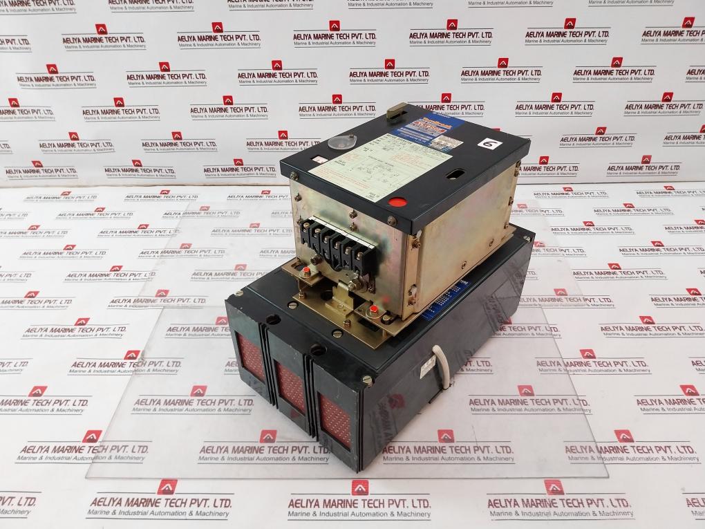 Terasaki Tl-600F Circuit Breaker With Tmc 9B Motor Operator 500A Ac690V 60Hz