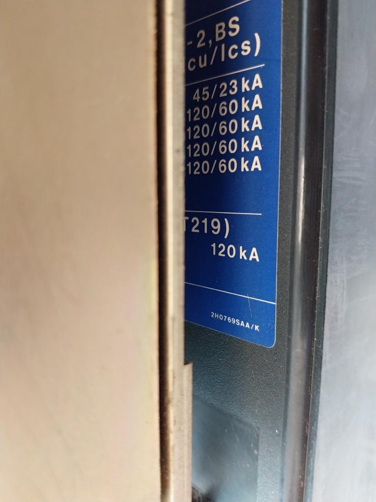 Terasaki Tl-600F Circuit Breaker With Tmc 9B Motor Operator 500A Ac690V 60Hz