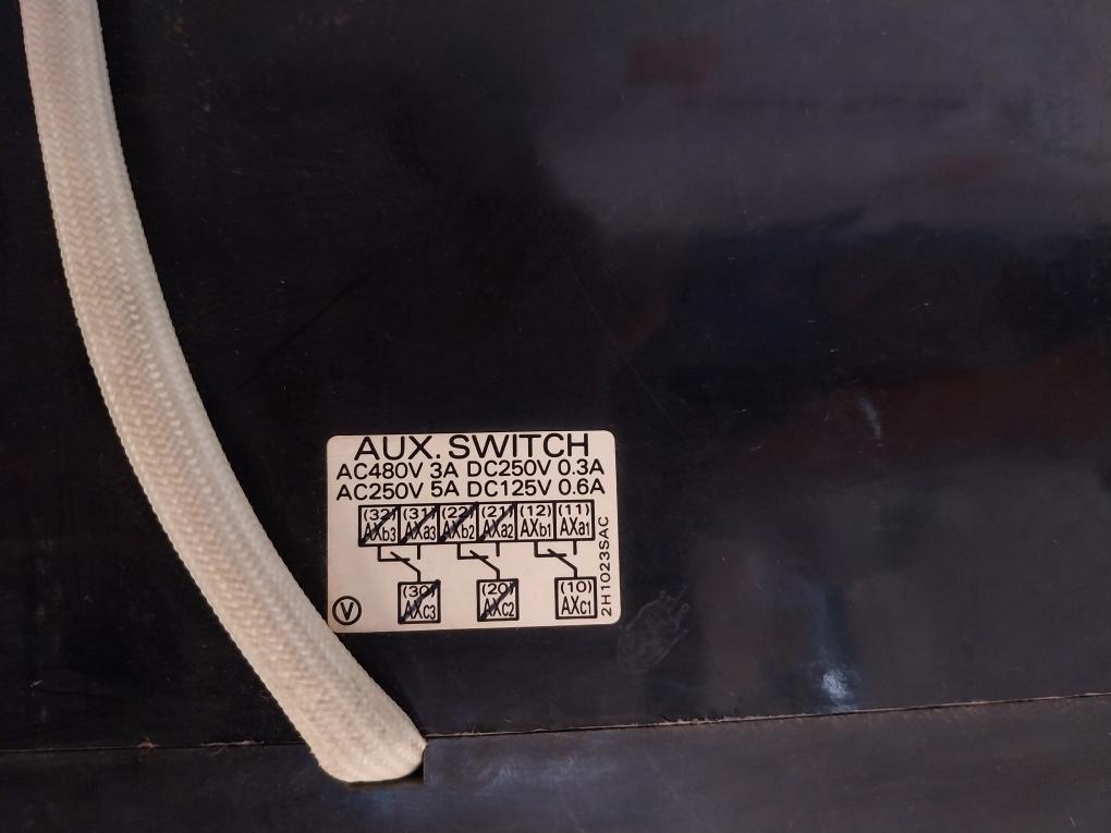 Terasaki Tl-600F Circuit Breaker With Tmc 9B Motor Operator 500A Ac690V 60Hz