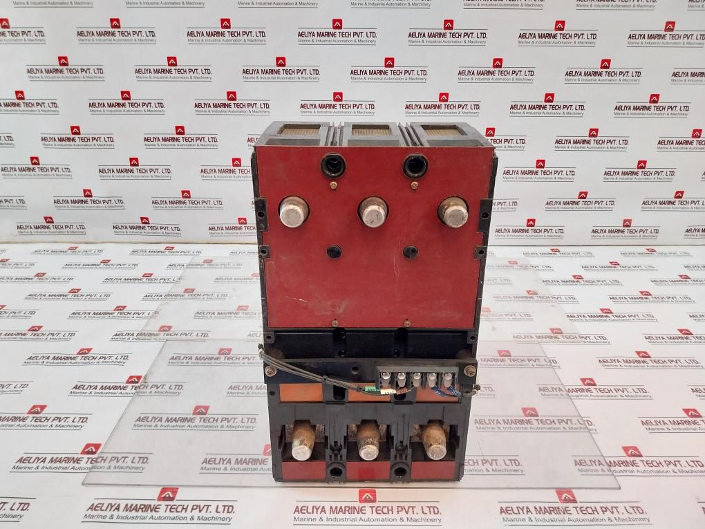 Terasaki Tl-600F Circuit Breaker With Tmc 9B Motor Operator 500A Ac690V 60Hz