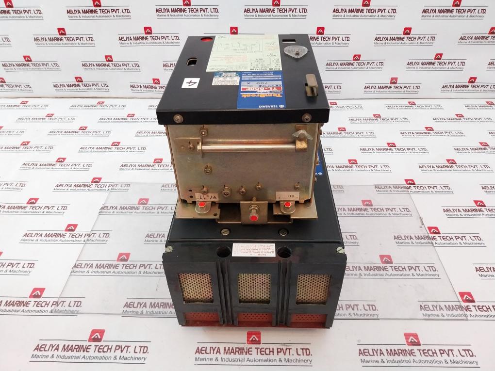 Terasaki Tl-800F Circuit Breaker W/ Tmc 9B Motor Operator 3 Pole 700Amp