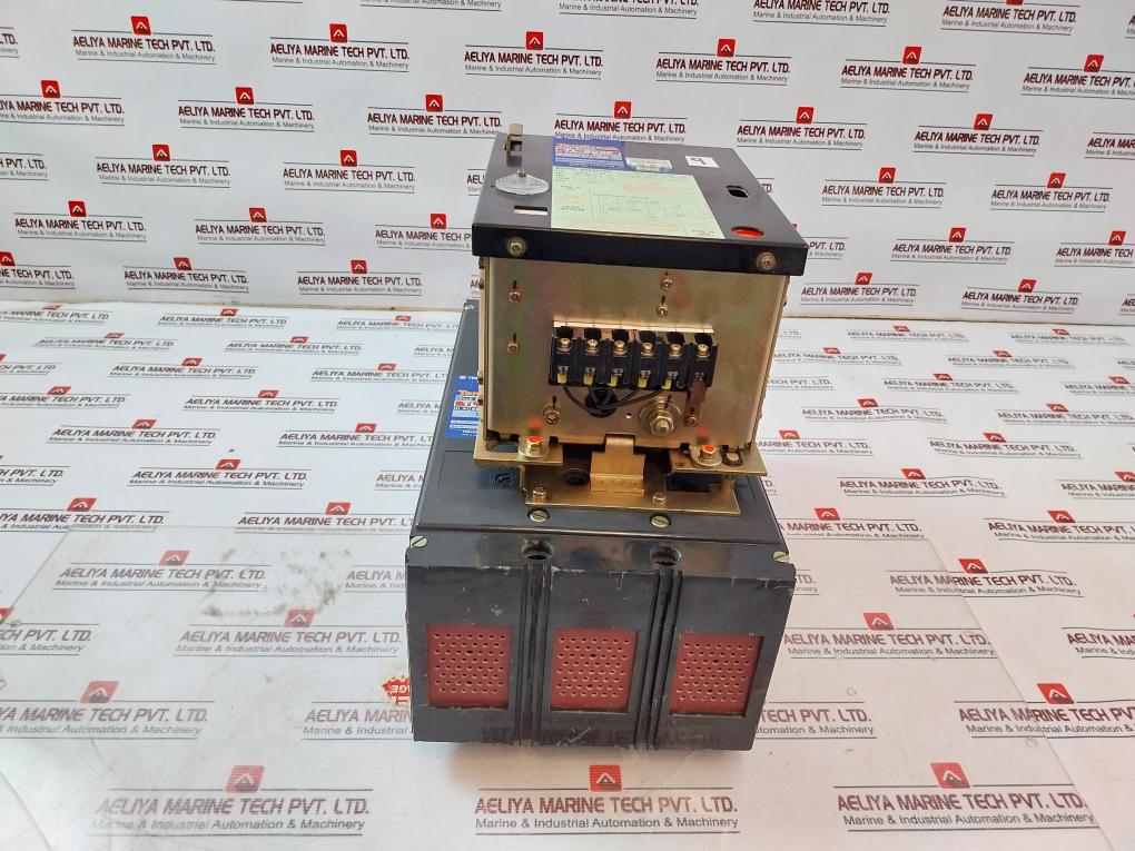 Terasaki Tl-800F 3 Pole Tembreak Circuit Breaker W/ Tmc9B Motor Operator Ac 690V