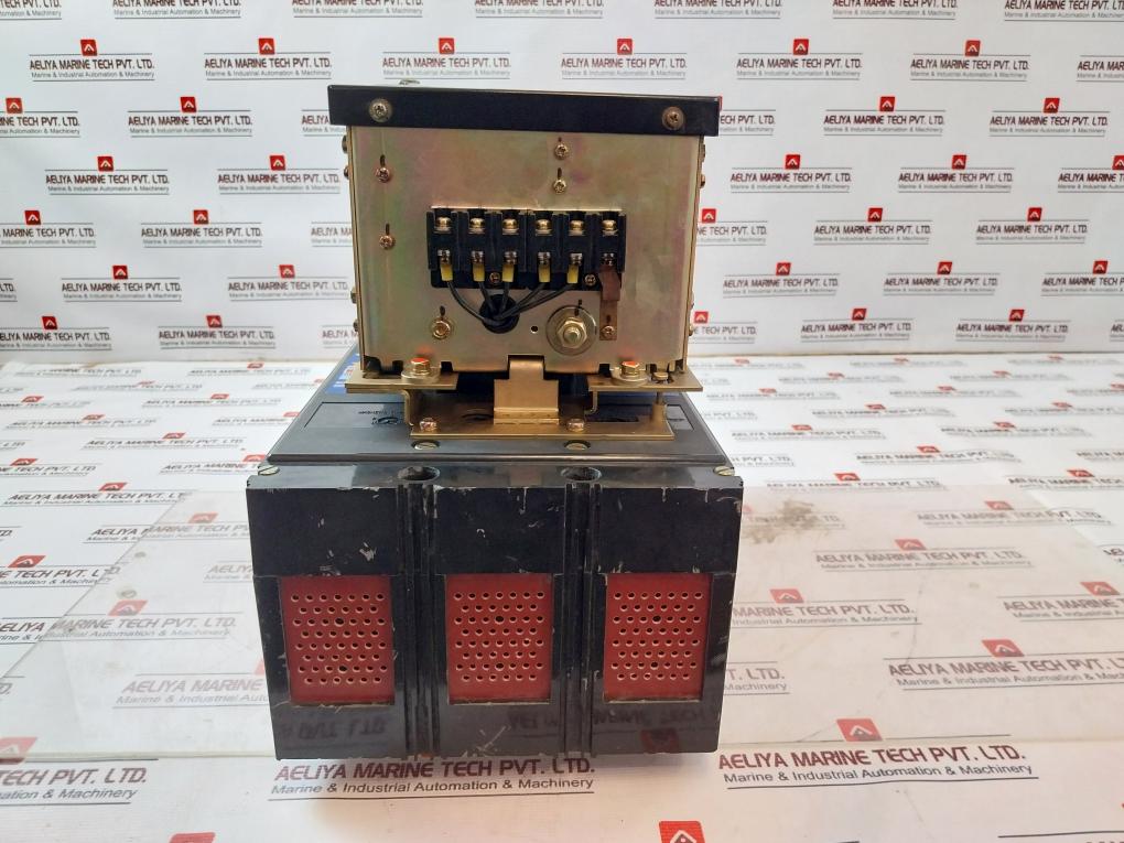 Terasaki Tl-800F 3 Pole Tembreak Circuit Breaker W/ Tmc9B Motor Operator Ac 690V