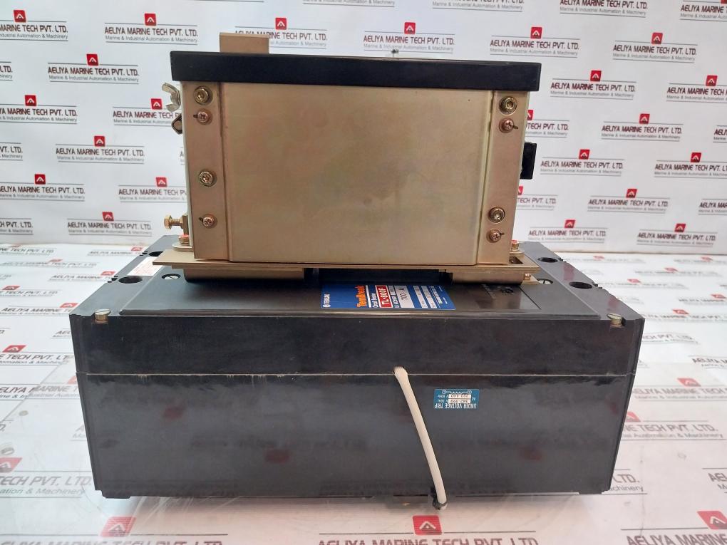 Terasaki Tl-800F 3 Pole Tembreak Circuit Breaker W/ Tmc9B Motor Operator Ac 690V