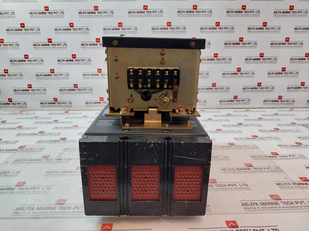 Terasaki Tl-800F Tembreak Circuit Breaker W/ Motor Operator Tmc9B 3 Pole 700A