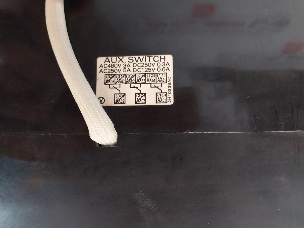 Terasaki Tl-800F Tembreak Circuit Breaker W/ Tmc9B Motor Operator 3P 700A