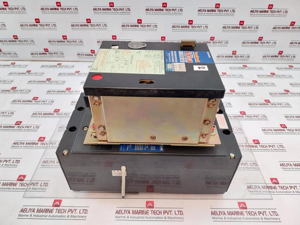 Terasaki Tl-800F Tembreak Circuit Breaker W/ Tmc9B Motor Operator 3P 700A