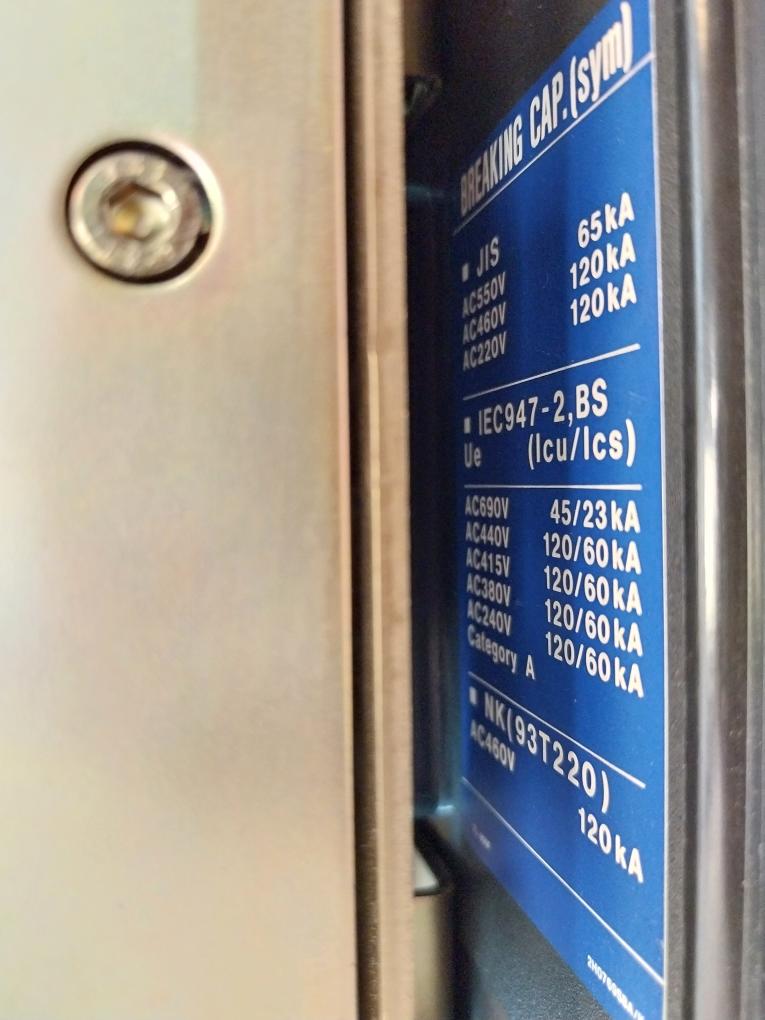 Terasaki Tl-800F Tembreak Circuit Breaker W/ Tmc9B Motor Operator 3P 700A