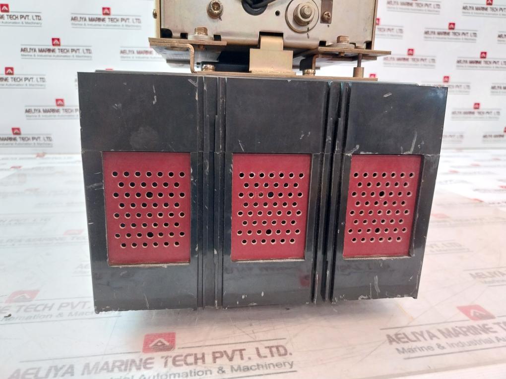 Terasaki Electric Tl-800F Tembreak Circuit Breaker W/ Tmc9B Motor Operator 700A