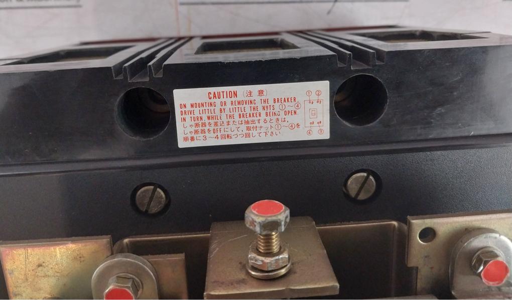 Terasaki Tl-800F Tembreak Circuit Breaker With Tmc9B Motor Operator 700A 3 Pole