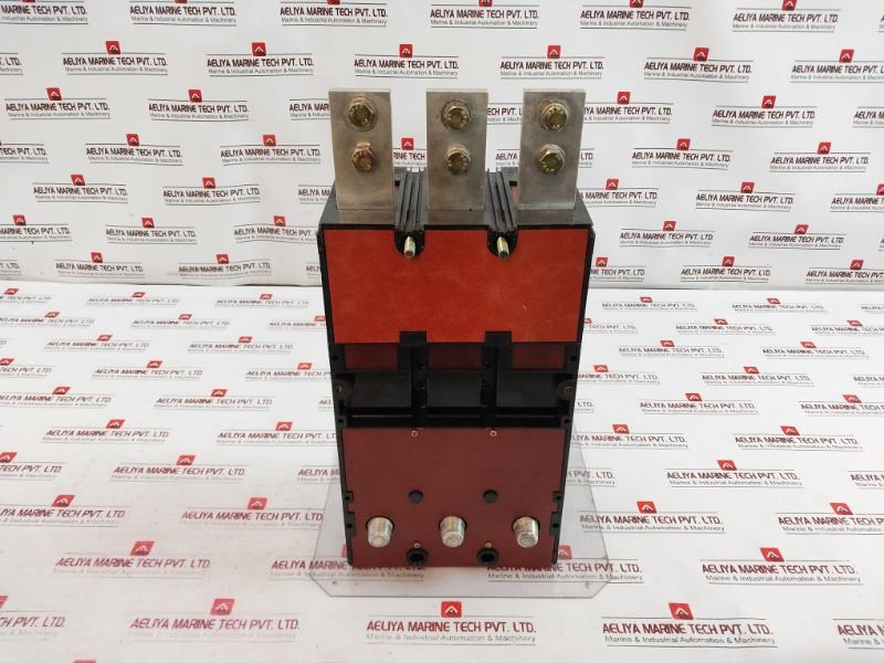 Terasaki Tl-800F Tembreak Circuit Breaker 3 Pole At 45°C Ac690V 60Hz 700A