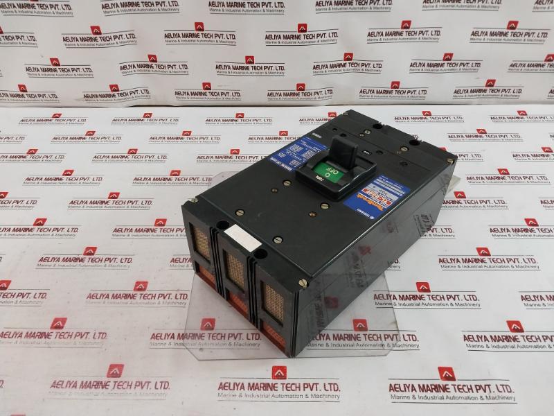 Terasaki Tl-800F Tembreak Circuit Breaker 3 Pole At 45°C Ac690V 60Hz 700A
