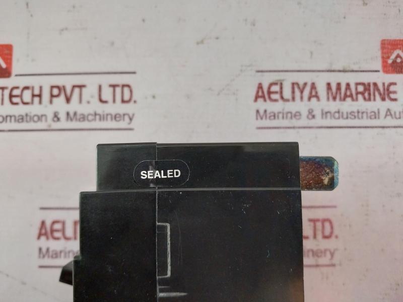 Terasaki Xe100Ns 3 Pole Circuit Breaker Ac660V 75A 2H0535Sja/K Ac220V 25Ka