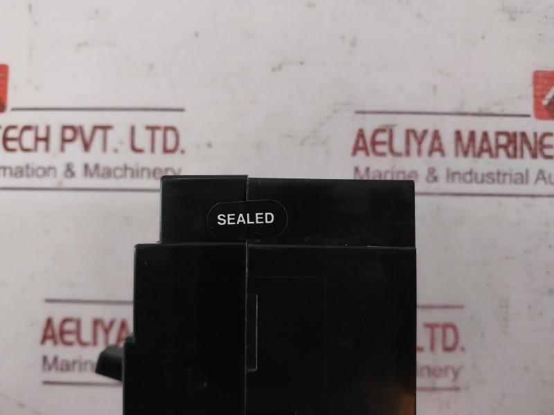 Terasaki Xe50Ns 3 Pole Circuit Breaker Ac660V 15A Ac220V 5Ka 2H1216Saa/K