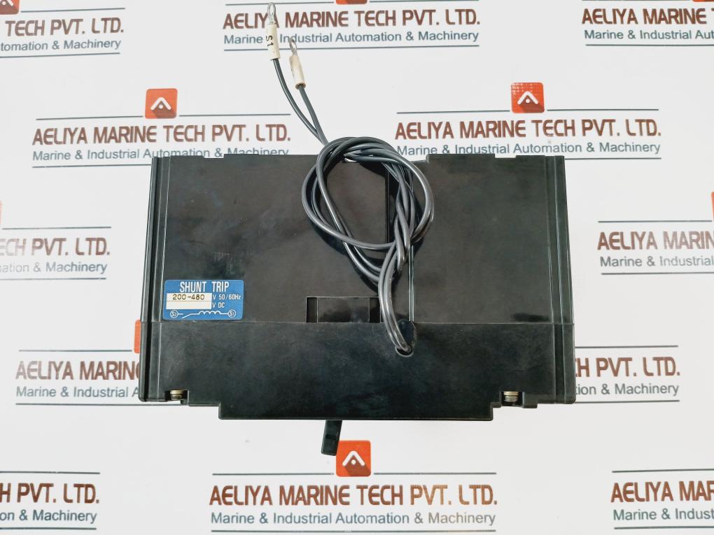 Terasaki Xh225Ns, 3 Pole Molded Case Circuit Breaker 200A 690Vac 50~60Hz