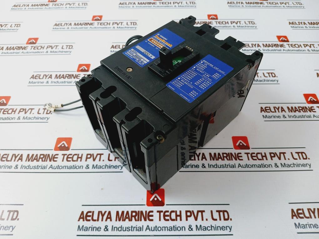 Terasaki Xh225Ns, 3 Pole Molded Case Circuit Breaker 200A 690Vac 50~60Hz