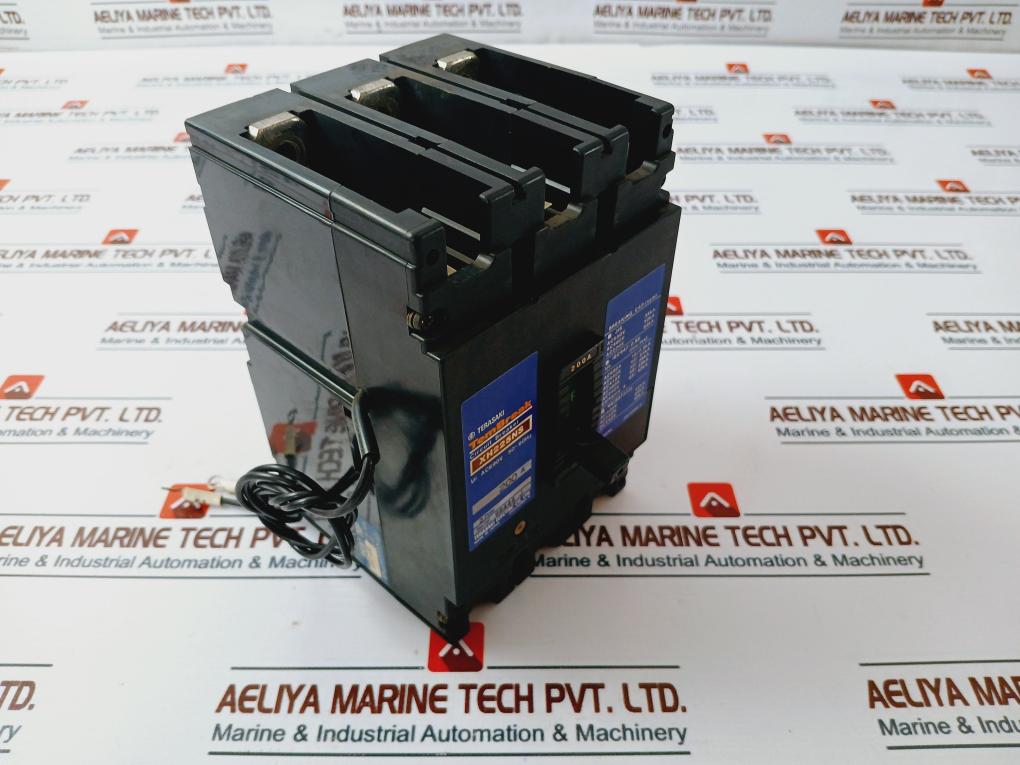 Terasaki Xh225Ns, 3 Pole Molded Case Circuit Breaker 200A 690Vac 50~60Hz