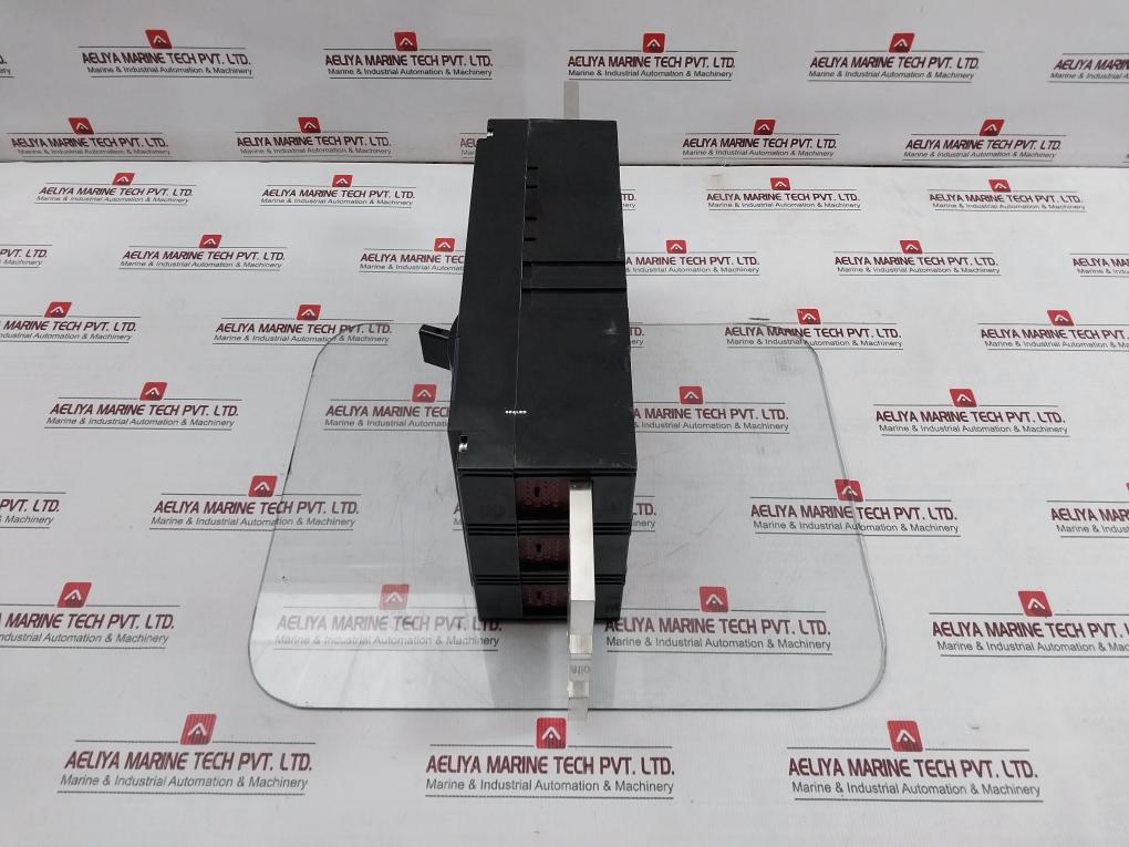 Terasaki Xs1000Ne Tembreak 3-pole Circuit Breaker 690V 50/60Hz 2H8670Saa/R