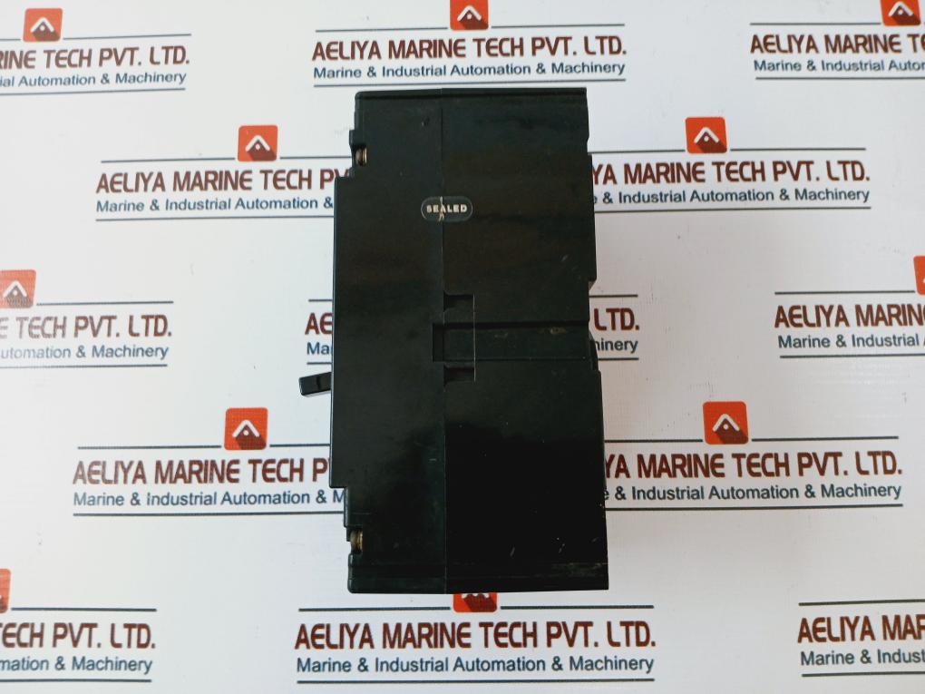 Terasaki Xs225Ns Circuit Breaker 175A 3 Pole Ac600V Dc250V