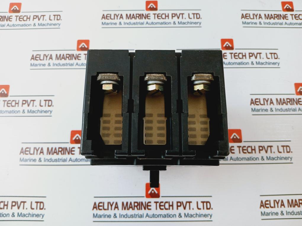 Terasaki Xs225Ns Circuit Breaker 175A 3 Pole Ac600V Dc250V