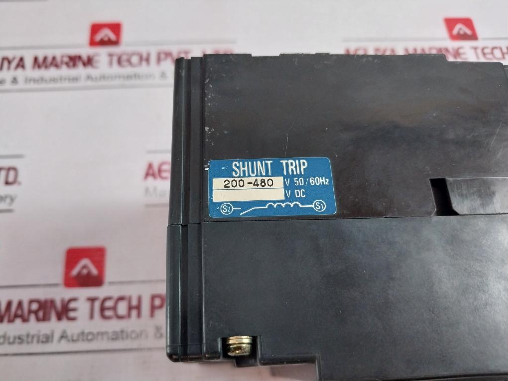 Terasaki Xs225Ns Tembreak Circuit Breaker 3 Pole Ac690V 50-60Hz 150A 200-480V