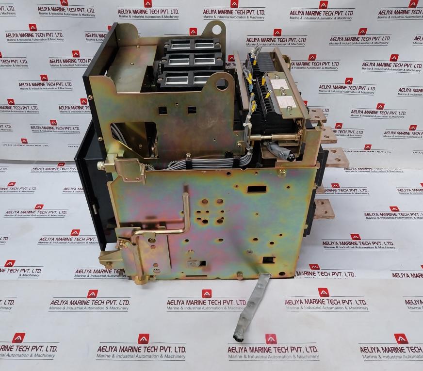 Terasaki At12 Tempower 3-pole Air Circuit Breaker 690 Vac 1250A 50/60 Hz