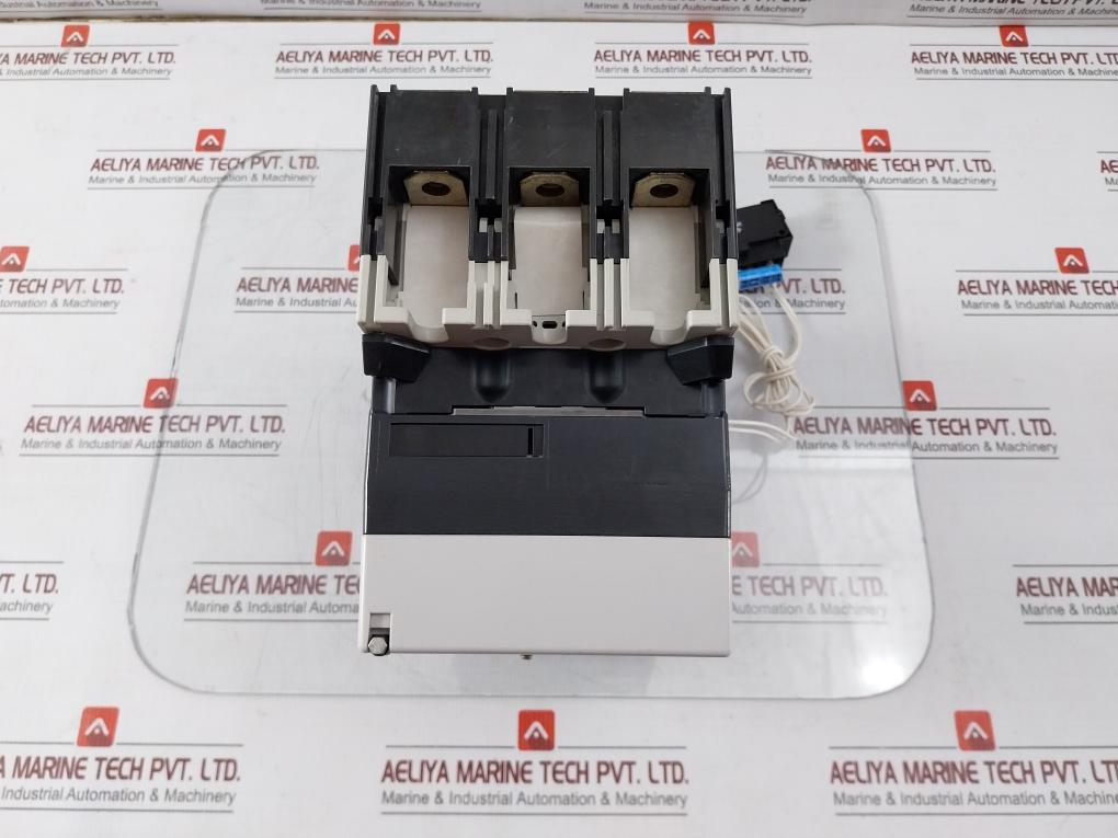 Terasaki T2Mc40 Tembreak Motor Operator 100–240V Ac 50/60 Hz Xcu1 S