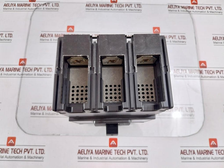 Terasaki Xs400Cs Circuit Breaker 3Pole 690V 50/60Hz 2H8758Saa/R Ysas0519-a3