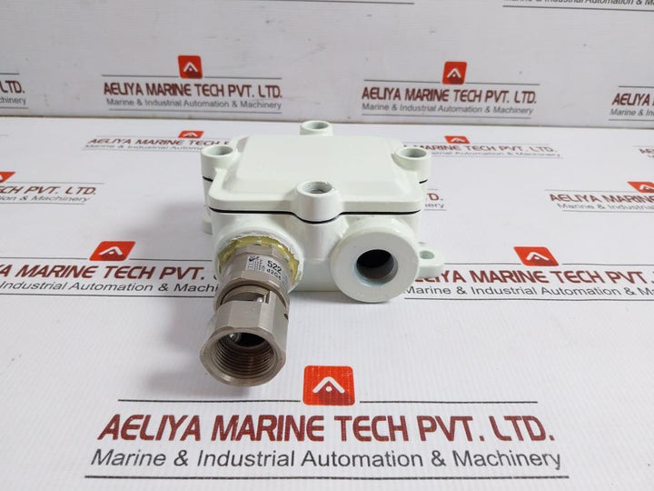 Terminal-Junction-Box-522-d2G4-Ito-Denki-208476-6