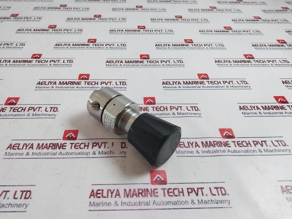 Tescom 44-2262-242 Industrial Controls Pressure Regulator