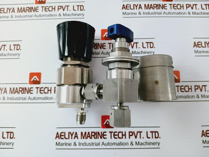 Tescom 44-2262-r92-875 Pressure Regulator, En837-1, 316l, Class 1.6