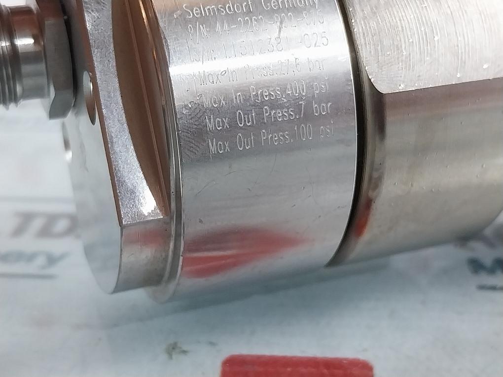 Tescom 44-2262-R92-875 Single Stage Pressure Regulator 27, 6 Bar