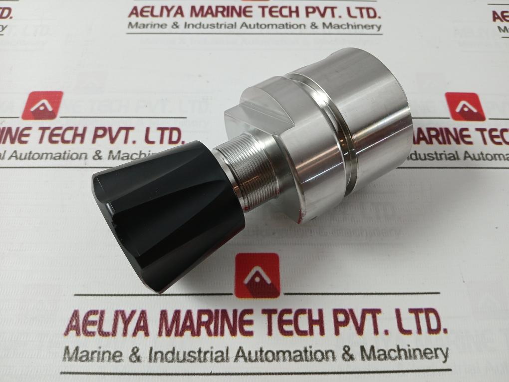 Tescom 44-3263J278I Regulator Pressure Reducing 3000 Psi