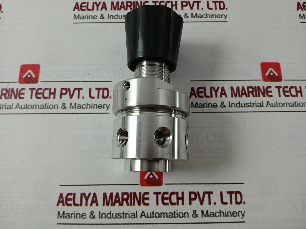 Tescom 44-3263J278I Regulator Pressure Reducing 3000 Psi