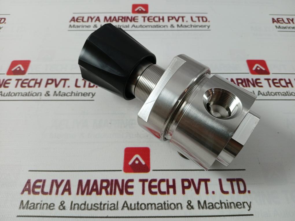 Tescom 44-3263J278I Regulator Pressure Reducing 3000 Psi