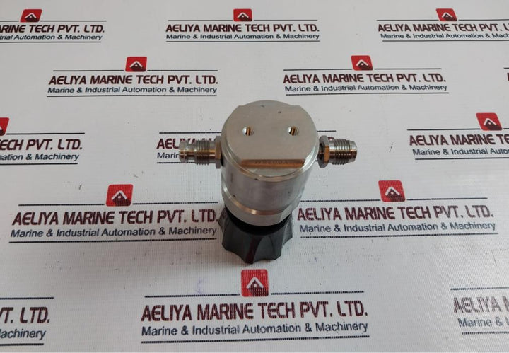 Tescom 64-2646KRM20 Pressure Regulator