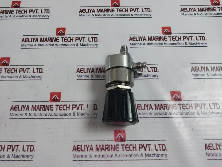Tescom Europe 44-2262-r92-875 Aop12 Pressure Regulators
