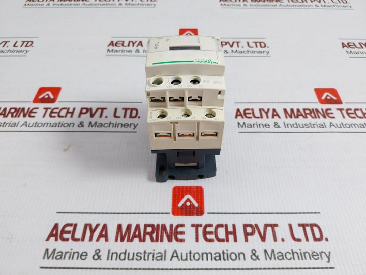 Tesys Control Relay 690V/10A Part No Cad506 Schneider Electric