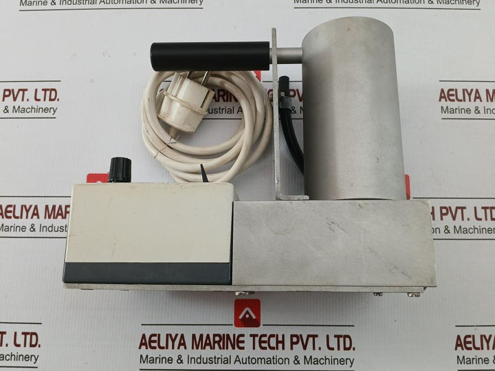 Tet3.1677 Portable Temperature Calibrator 220 Vac 50/60Hz Matre Maskin