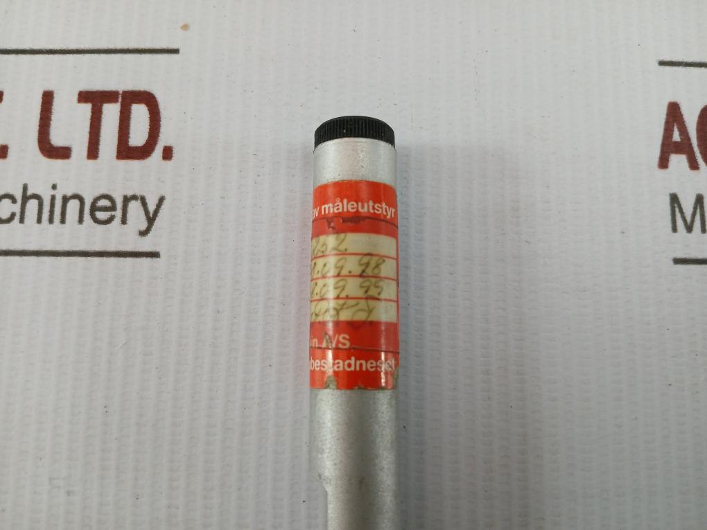 Tet3.1677 Portable Temperature Calibrator 220 Vac 50/60Hz Matre Maskin