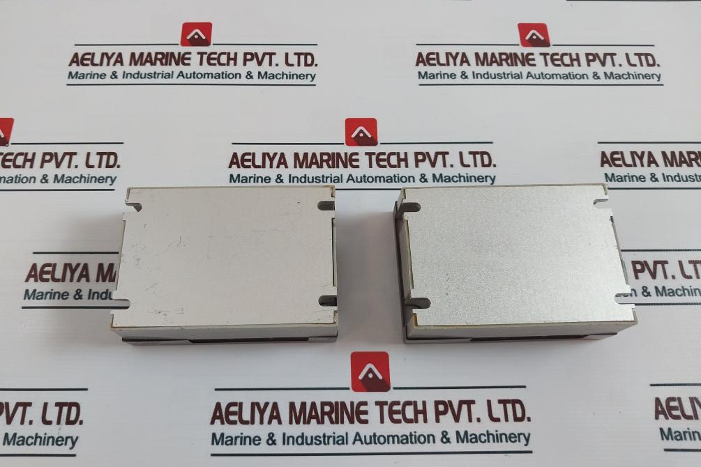 The Gtj33-10A 3 Phase Solid State Relay 380Vac