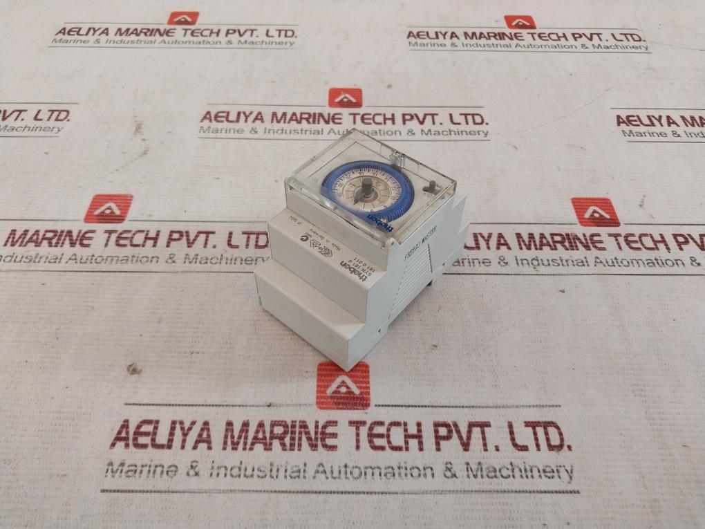 Theben SYN 161 D Analogue Time Switch 230V/50HZ 16(4)250