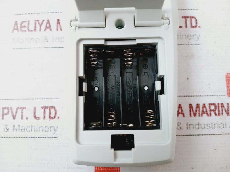 Thermo Scientific Cond Eutech 6+ W/ Conductivity Probe 1.5V