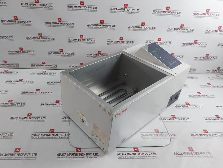 Thermo Scientific 2865 Digital Circulating Water Bath 50/60Hz 1Ph