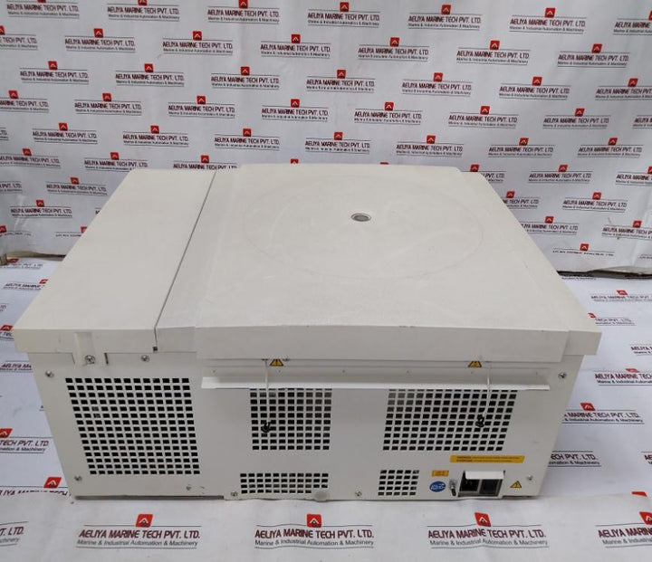 Thermo Scientific 75004515 Multifuge X3R Centrifuge R404A 31 Bar