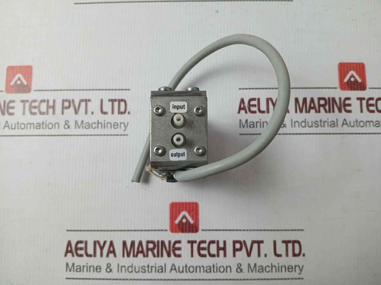 Thomas 1060012 Oil-less Vibrating Armature Compressor 230V-50Hz