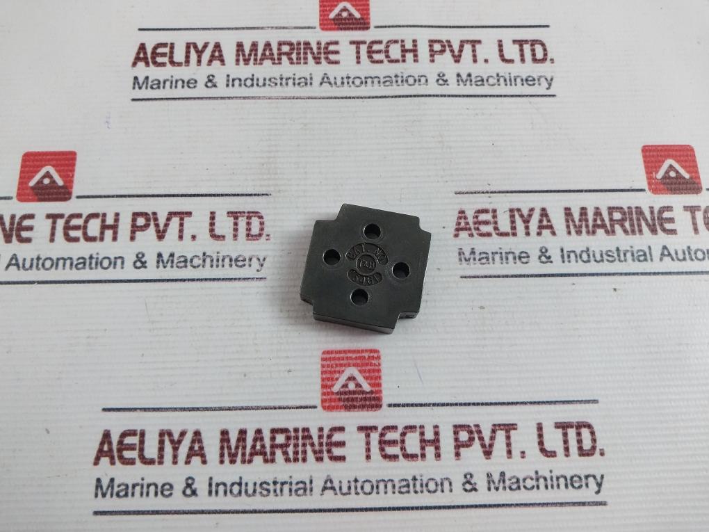 Thomas & Betts Tbm8S Crimping Tool Kit (Incomplete)